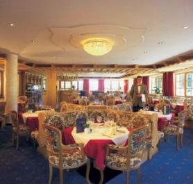 Italský hotel Fichtenhof s restaurací